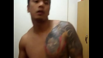Preview 3 of Alle Bionde Piace In Culo - Pinoy hot dance