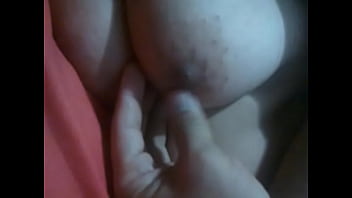 Preview 2 of D Young Girls - tetas de mi amiga