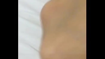 Preview 2 of N Shjzmejsf Pes - Esposa se masturbando para amigo