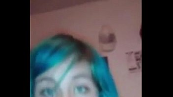 Preview 3 of 18 Stop Mom - novinha-fazendo-selfie-engolindo-a-pica-inteira
