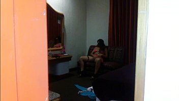 Preview 2 of Xxx Sohg Rat Blood - Espiada en su casa Desde la puerta principal. Weedhotsama