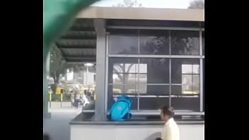 Preview 1 of Apek Dating - Ina Delhi Metro Station Caught On Cam.MOV