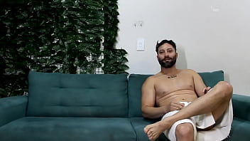 Preview 1 of Got Porno - TESTE DO SOFA COM A BRUNA FERRAZ