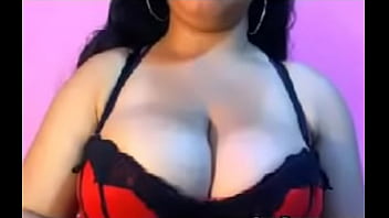 Preview 1 of Hot Sex Pasivo Gay Gime - Mature Woman Shows Off Her Big Tits