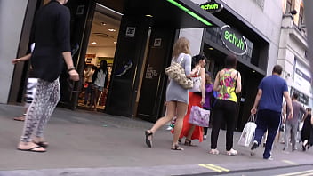 Preview 1 of Bhabi Pussy Suck - Public Girl in tall Skirt