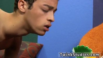 Preview 1 of Spray Xxnx - Gay daddy cut cock porn Patrick Kennedy only wants Dustin Cooper&#039_s