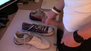 Preview 3 of Fuck Korea Girl - cumming on my girlfriends shoes