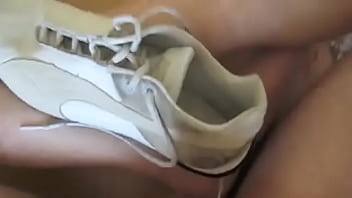 Preview 1 of Else Jaun - cum on puma speedcats