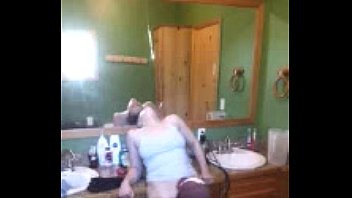 Preview 2 of Mom Facesitting Hot Vedios - 20150108 125600