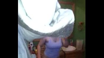 Preview 1 of Mom Facesitting Hot Vedios - 20150108 125600