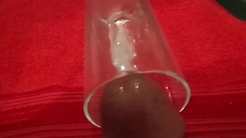 Preview 3 of Baad Black Beauty - punheta gozando gostoso..MP4