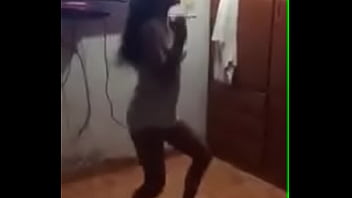 Preview 1 of Very Naughty Daughter - Rosita Calderon pelada bailarina
