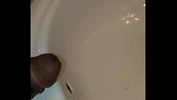 Preview 4 of Saraiki Boy Gay - Me pissing