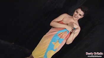Preview 1 of Masuk Akimoto - Toni Leanne Shower Fun