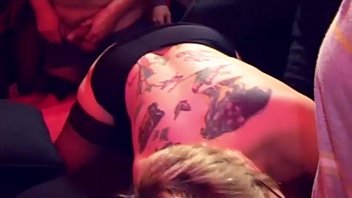 Preview 3 of Tube Scanda - Two mega BBW are gang-bang
