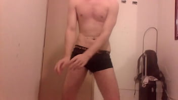 Preview 2 of Xxx China Crimes - Novinho Passivo.MP4
