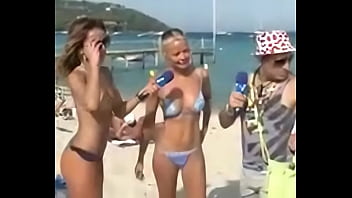 Preview 3 of Azg N I Man - Sabrina Sato Peitos de Fora Na Praia SEM TARJA