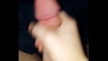 Preview 1 of Bunda Femaley - Me jerking off and cuming.