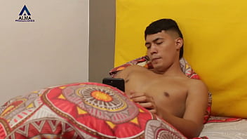 Preview 2 of Lick Teen To Ass Old Man - Mi t&iacute_mida hermanastra me sorprende masturb&aacute_ndome con su ropa interior y me la follo duro hasta correrme&nbsp_en&nbsp_su&nbsp_culo.