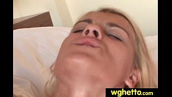 Preview 4 of Bokep Abg Om Ng - Horny MILF loves to swallow cum 23