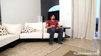 Preview 2 of Sex Teen Pom - Big Booty Wife Shakes Her Ass for Hubby