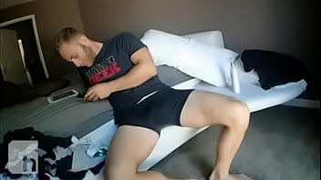 Preview 1 of Alexis Samper - Guy Masturbating thick big  cock