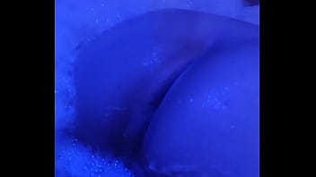 Preview 1 of Force Fuck Rope - Mostrando o cuzinho na banheira do motel