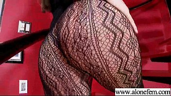 Preview 4 of Search Yung Xxx - Sexy Amateur Girl Put In Holes Crazy Stuffs video-01
