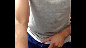Preview 1 of Pornographiques Centrafricaine - Pauzudo batendo uma .MOV