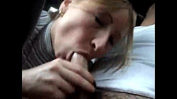 Preview 2 of Sxs Boyz - Amateur blowjob in the car