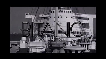 Preview 1 of Everyone Has - My college titanic Movie