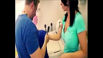 Preview 1 of Keden Kros Anal - cumming in mommy&#039_s mouth