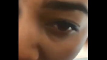 Preview 2 of Nehas Xxx Video - Me corro en la garganta profunda de la chupona