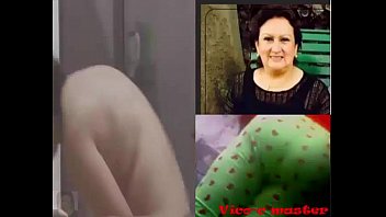 Preview 2 of Anak Sma Vs Mother - Espiando a mi t&iacute_a duch&aacute_ndose    my step aunt taking a shower minha tia tomando banho