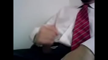 Preview 3 of Latin Angils Fuck - Jerking at office