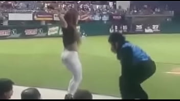 Preview 2 of Beeg Com Mom - Sexy Chica de Culiacan Bailando con los Tomateros
