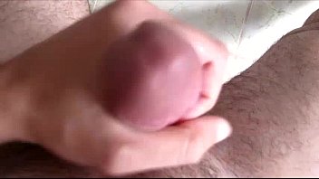 Preview 2 of Homemade Milf Exploited - Morning wank - punheta matinal