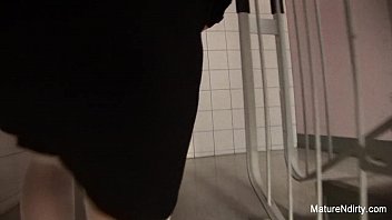 Preview 1 of Fetish Wet - Brunette Granny Gets Banged