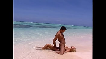 Preview 4 of Hot Sex Cam Streamate - Henriette Blond Goes ATM During a Tropical Thumping