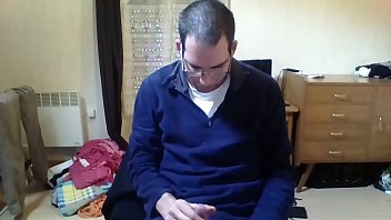 Preview 3 of Russian Mom Merlin - Str8 Nerd on Cam - BestGayCams.xyz