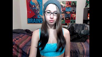 Preview 1 of Hot Flipina - slut alexxxcoal playing on live webcam  - 6cam.biz