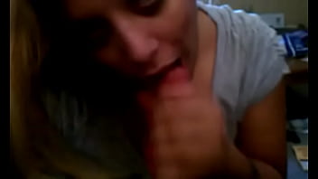 Preview 3 of Loves Footjob - amateur girlfriend sucking dick