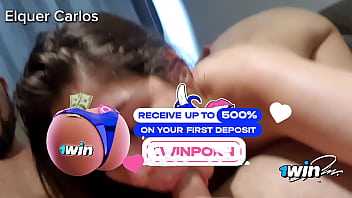 Preview 2 of Indian Cow Milking Handjob Jerk - Menage durante transmiss&atilde_o do Kmarote. Elquer Carlos,  Gabi Conkey e Elo Cardone elas chuparam,  sentaram e deram o cu.