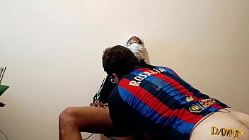 Preview 2 of Bf Sexy Vidos - O tes&atilde_o acumulado tava tanto que gozou em um minuto,  faz tempo que a esposa n&atilde_o libera ent&atilde_o ele veio se aliviar (COMPLETO NO RED)