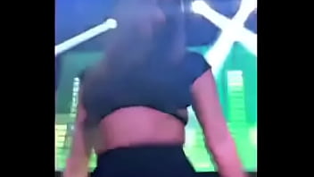 Preview 2 of Cleansing - Anitta rebolando o rabao gostoso