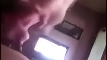 Preview 1 of 5 Guy Cream Pie 26 - Chupando amarrada de cabe&ccedil_a pra baixo