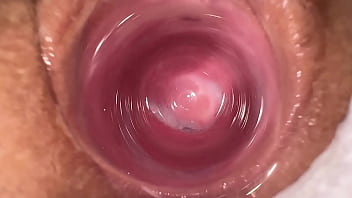 Preview 3 of Lindy Fexx - Camera deep inside Mia&#039_s tight creamy pussy