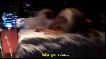 Preview 4 of Teen Sex Rapael Alencar - Primer tr&iacute_o con mi esposa 4. Con un amigo que conocimos por internet. Acabada.