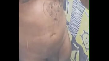 Preview 4 of Old X Vedos - Safadinho pelado tomando banho gostoso