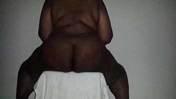 Preview 4 of Free Ogia - My fat ass OMG